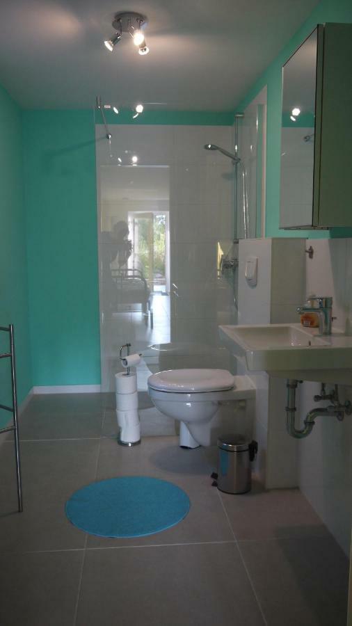 Studio Im Haus In Seenaehe 赖因费尔德 外观 照片